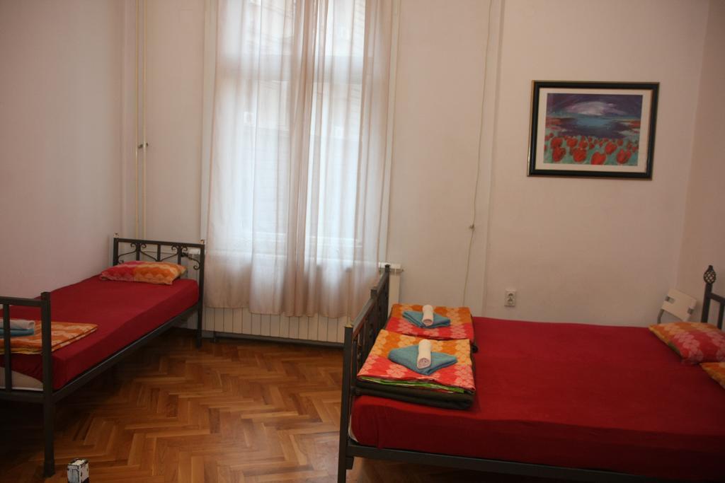 Time Hostel Beograd Phòng bức ảnh