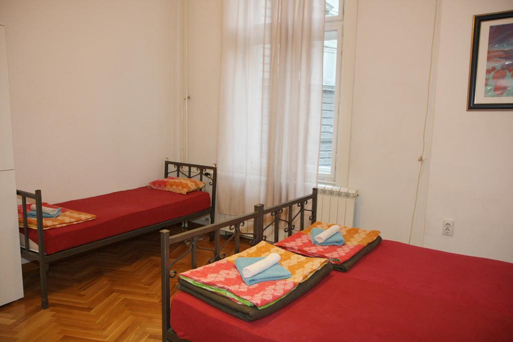 Time Hostel Beograd Phòng bức ảnh
